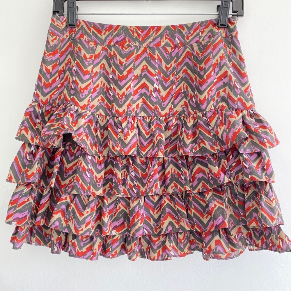 Banana Republic ruffle tiered skirt side zip​